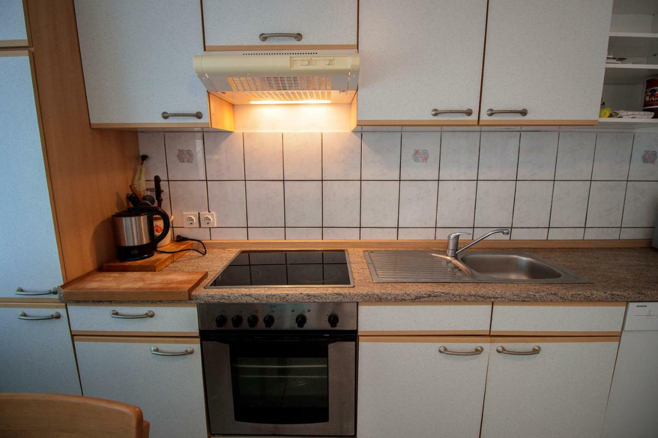 Mrkonjic Branko & Marija Apartmani Omis Exterior photo
